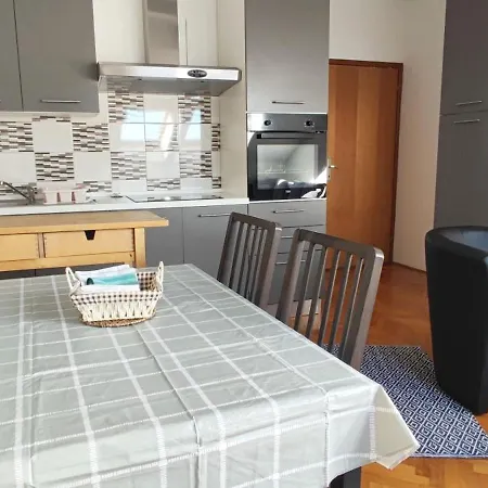 Patricija Apartment